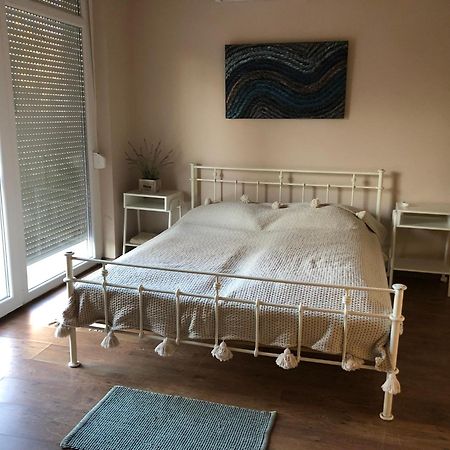 Crystal Spas Apartman-Balaton Zamárdi Eksteriør billede