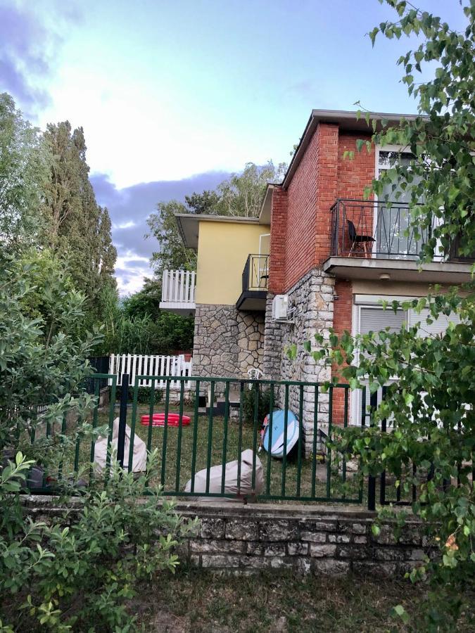 Crystal Spas Apartman-Balaton Zamárdi Eksteriør billede